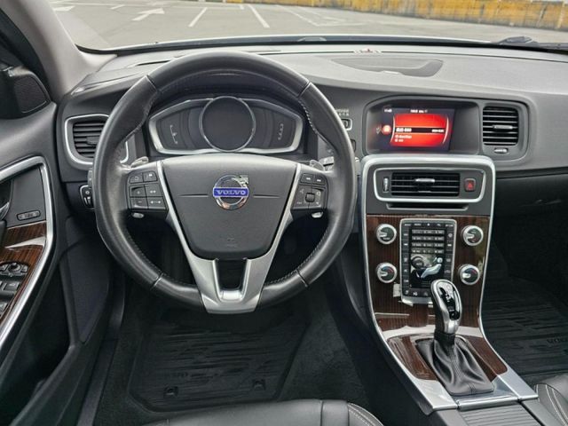 Volvo  S60  第11張相片