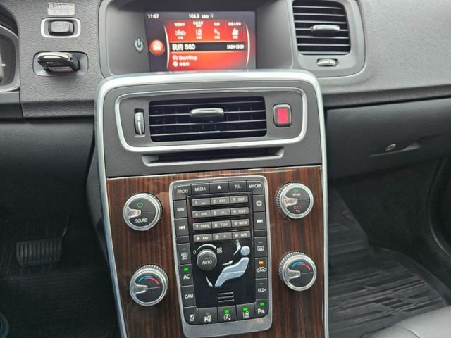 Volvo  S60  第14張相片