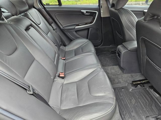 Volvo  S60  第17張相片