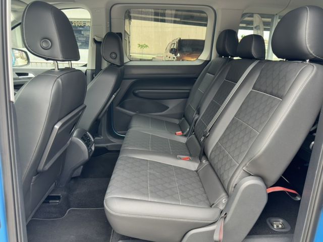 Ford/福特  TOURNEO CONNECT  第9張相片