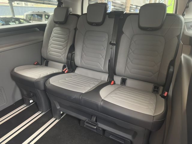 Ford/福特  Tourneo Custom  第8張相片