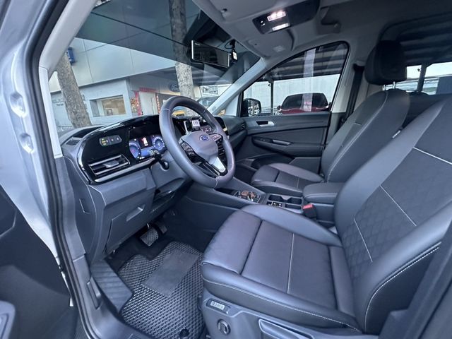 Ford/福特  TOURNEO CONNECT  第9張相片