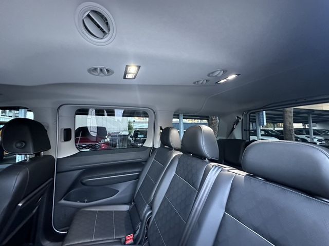 Ford/福特  TOURNEO CONNECT  第12張相片