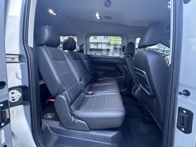 Ford/福特  TOURNEO CONNECT  第15張相片