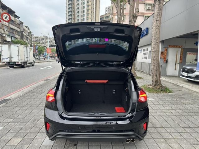 Ford/福特  Focus  第8張相片