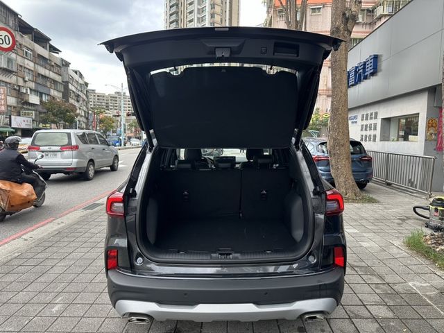 Ford/福特  Kuga 2024年 Ford Kuga 1.5 Active 灰(客車  第7張相片