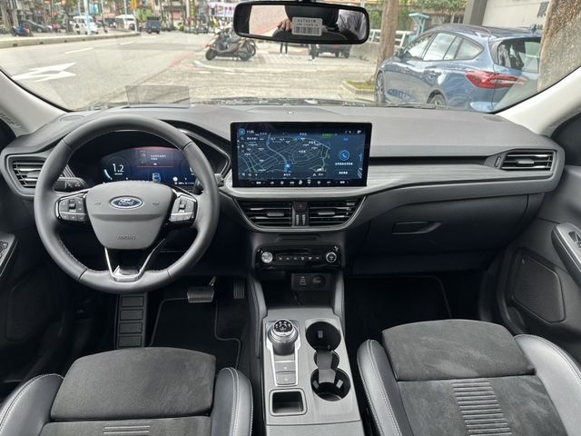 Ford/福特  Kuga 2024年 Ford Kuga 1.5 Active 灰(客車  第11張相片