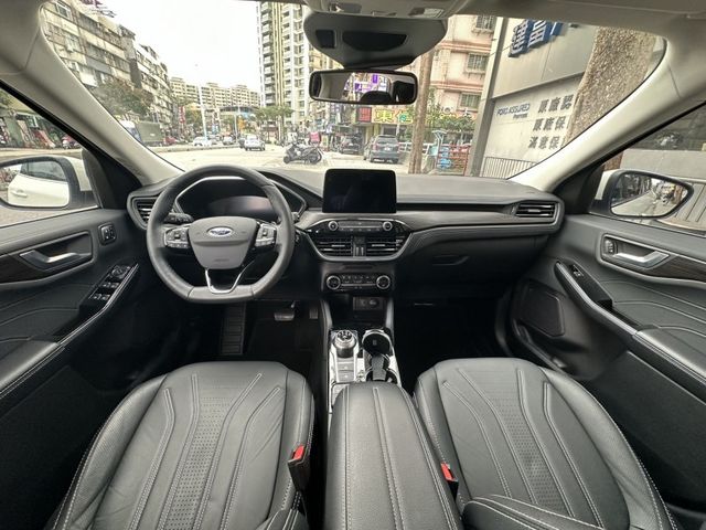 Ford/福特  Kuga  2024年 Ford Kuga 2.0 Vignale （白）客  第10張相片