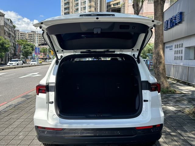 Ford/福特  TERRITORY 2025 FORD Territory Hybrid 驚艷版  第7張相片