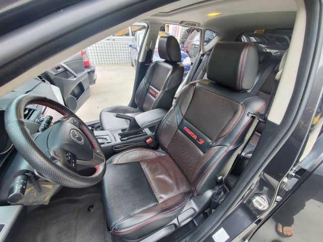 Mazda  Mazda3  第11張相片