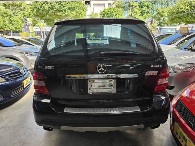 Mercedes-Benz/賓士   ML-CLASS  ML350  第6張相片