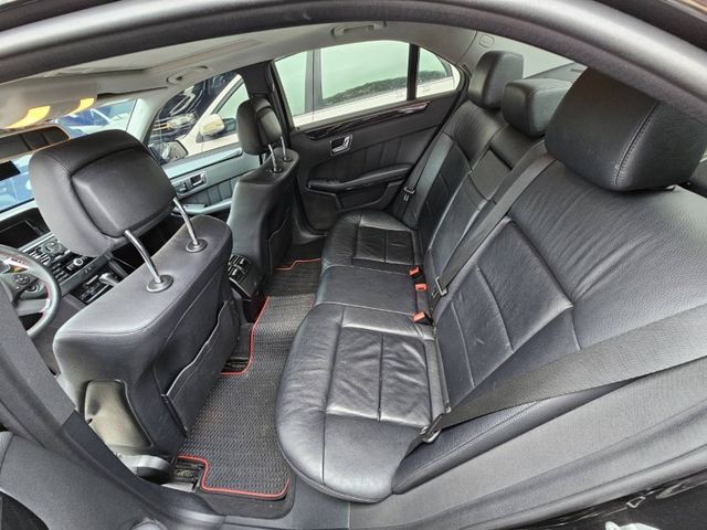 Mercedes-Benz/賓士   E-CLASS  E200  第4張相片