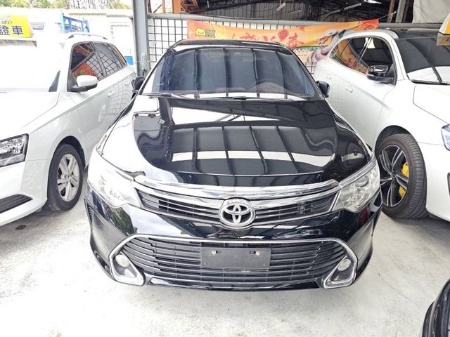 Toyota  Camry  第2張相片