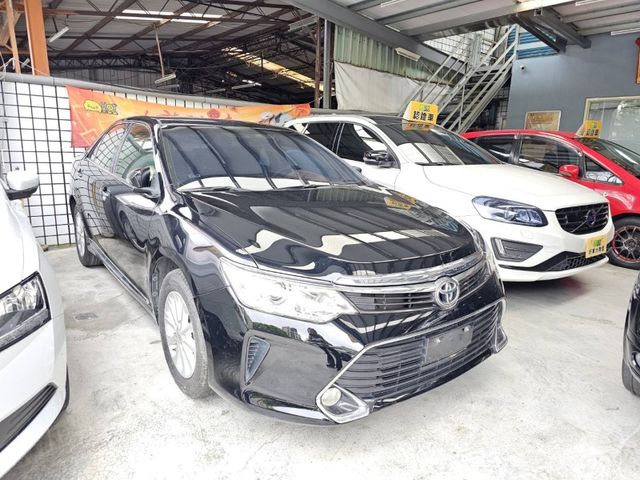Toyota  Camry  第3張相片