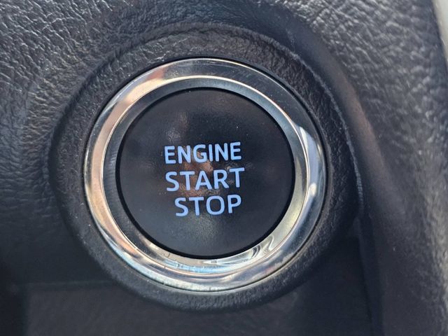 Toyota  Camry  第18張相片