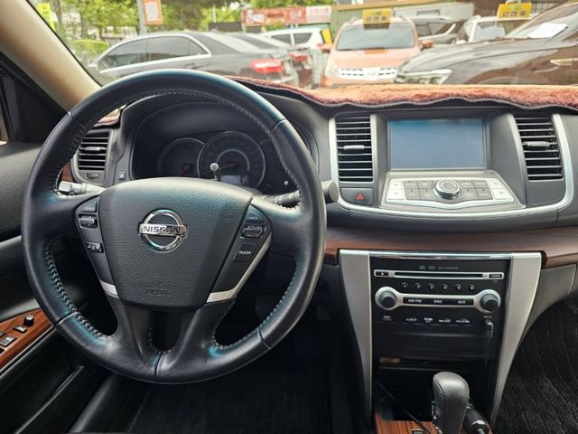 Nissan  Teana  第8張相片