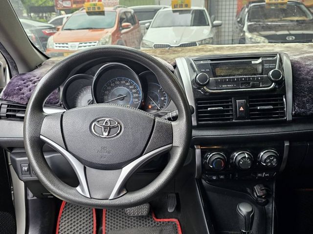 Toyota  Vios  第6張相片