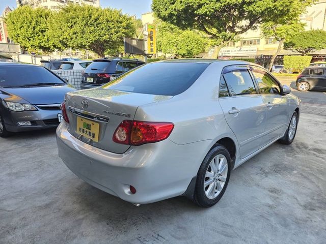 Toyota  Altis  第4張相片
