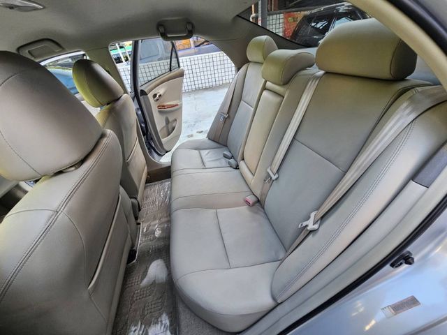 Toyota  Altis  第8張相片