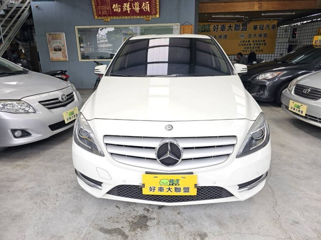 Mercedes-Benz/賓士   B-CLASS  B180  第2張相片