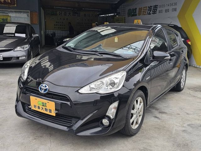 Toyota  Prius C  第1張相片