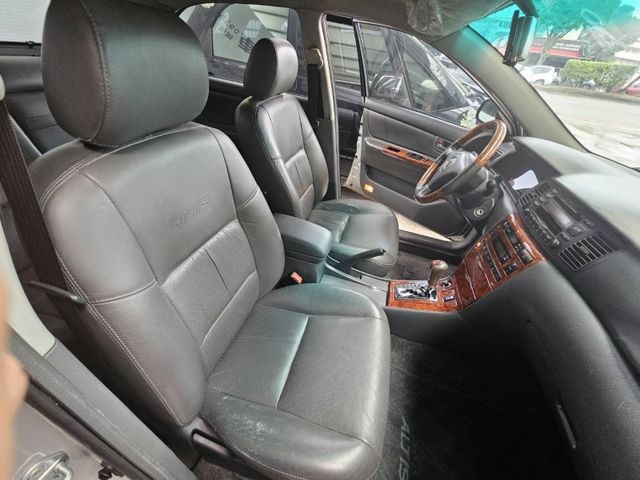 Toyota  Altis  第7張相片