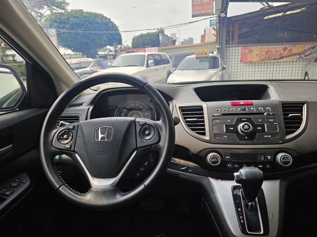 Honda  CR-V  第9張相片