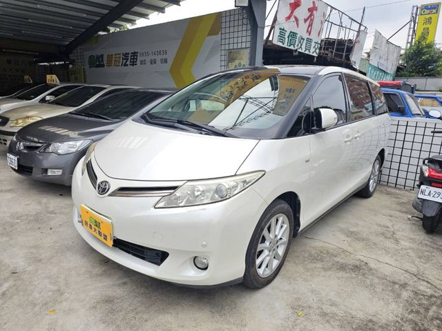 Toyota  Previa  第1張相片
