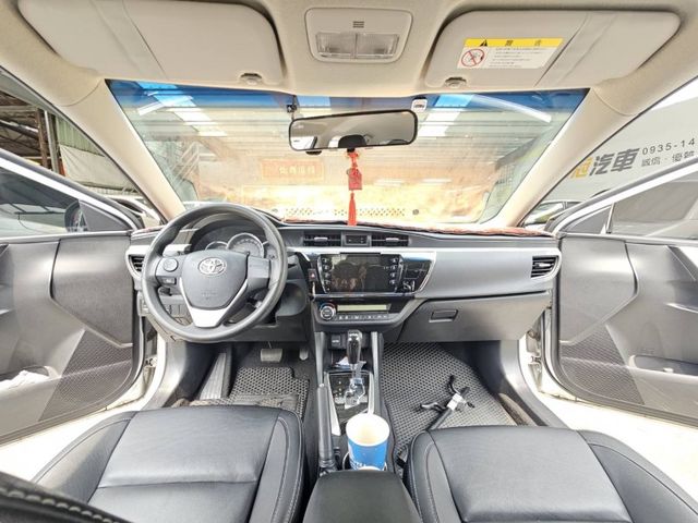 Toyota  Altis  第9張相片