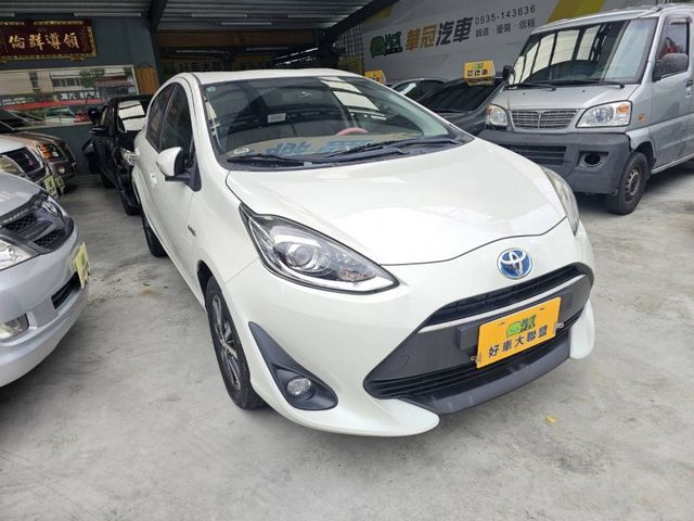 Toyota  Prius C  第3張相片
