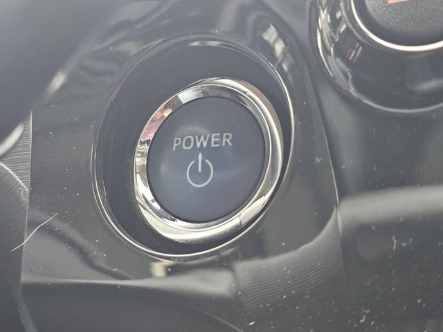 Toyota  Prius C  第15張相片