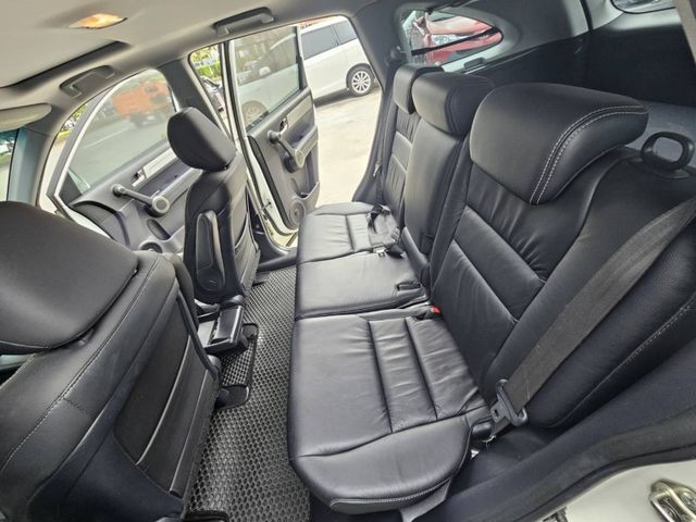 Honda  CR-V 天窗.定速.安卓機.倒車顯影.純跑12萬.認證保固  第8張相片