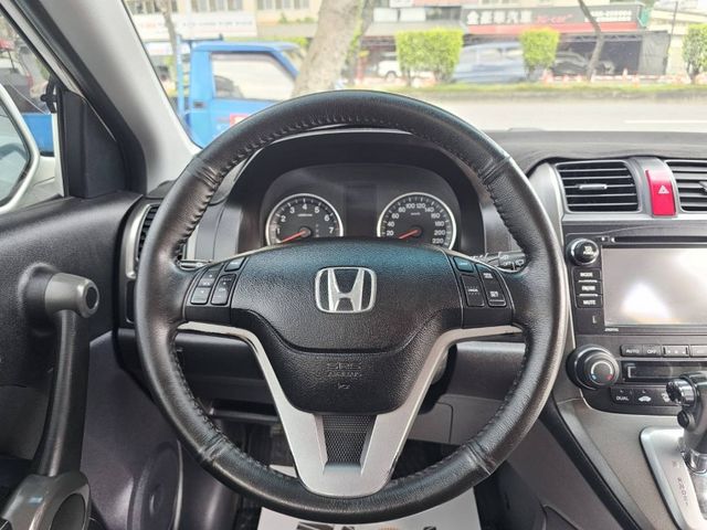 Honda  CR-V 天窗.定速.安卓機.倒車顯影.純跑12萬.認證保固  第13張相片