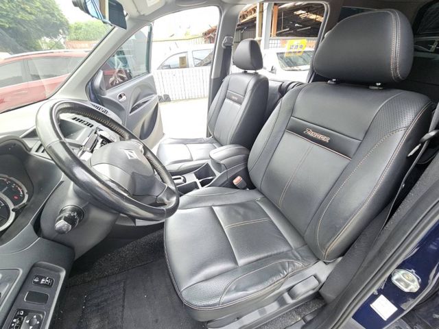 Mitsubishi  Zinger 一手車.純跑5萬.中央空調.定速.鋁圈.原版件.認證  第7張相片