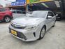Toyota  Camry 頂級版.I-KEY.天窗.電動椅.數位電視.行車紀錄器.前雷達.倒車顯影.安卓機.有認證.原  第1張縮圖