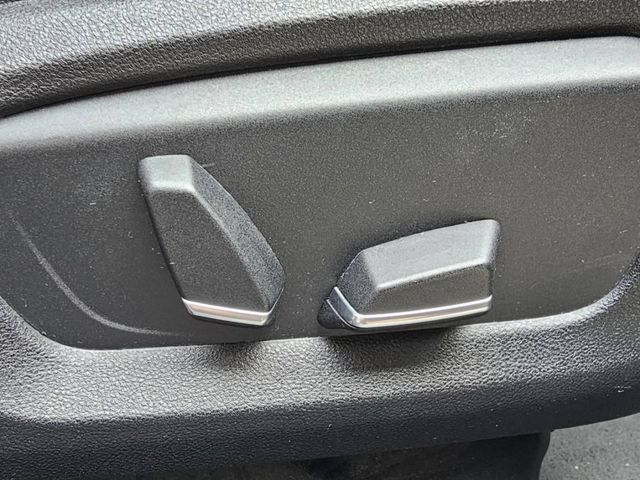 BMW/ 寶馬  5 SERIES  520d  第17張相片