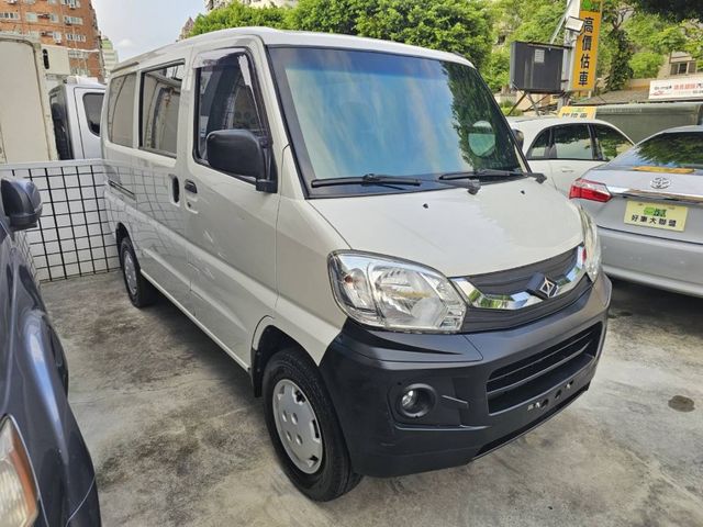 Mitsubishi  Veryca  第3張相片