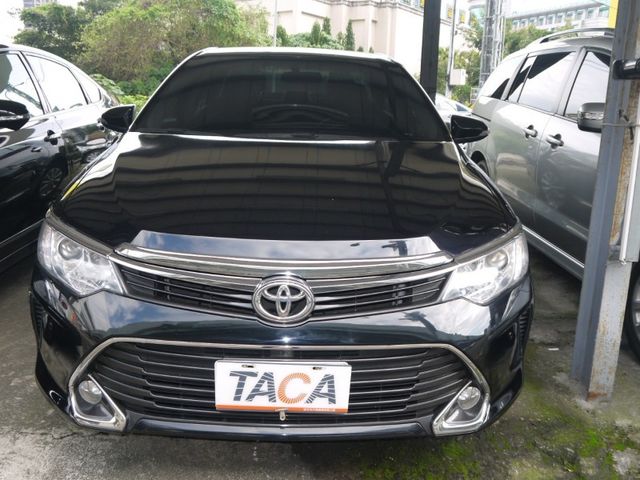 Toyota  Camry  第2張相片