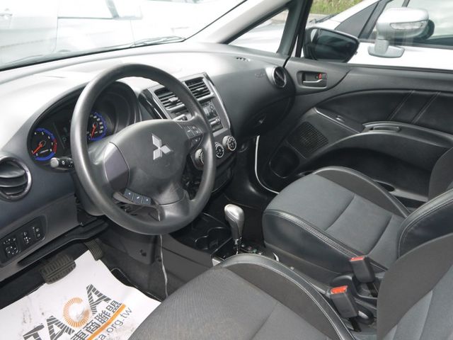 Mitsubishi  Colt Plus  第7張相片