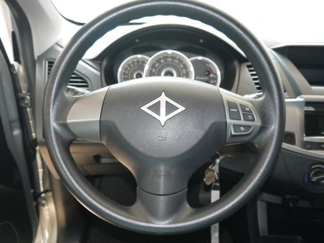 Mitsubishi  Zinger  第4張相片