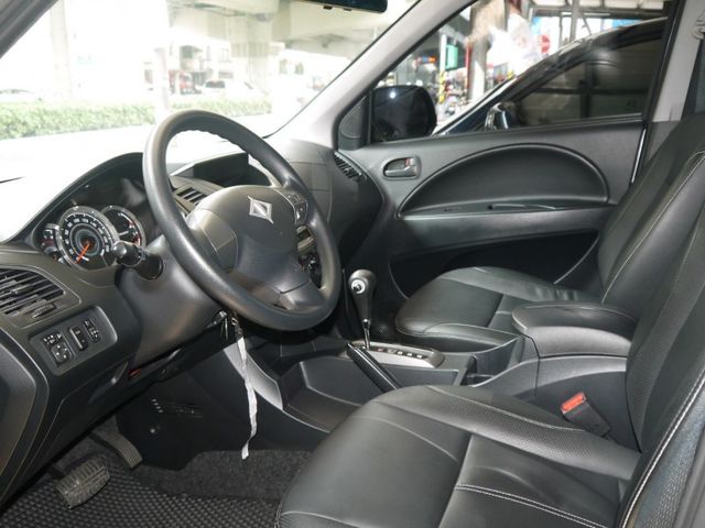 Mitsubishi  Zinger  第6張相片