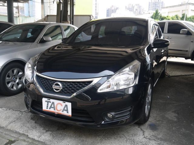 Nissan  Tiida  第1張相片