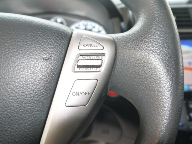 Nissan  Tiida  第5張相片