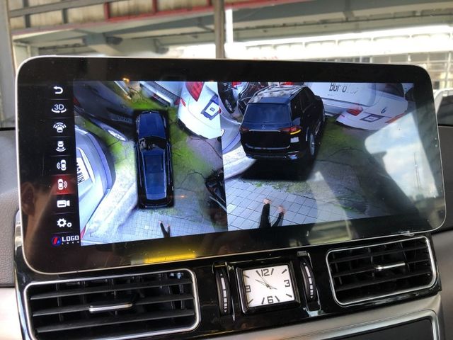 Mercedes-Benz/賓士   ML-CLASS  ML250  第3張相片