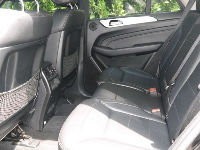Mercedes-Benz/賓士   ML-CLASS  ML250  第5張相片
