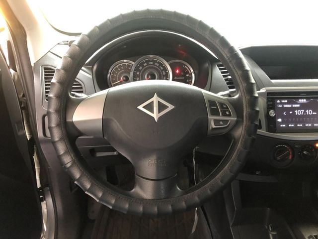 Mitsubishi  Zinger  第6張相片