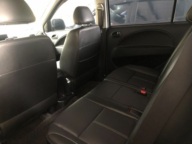 Mitsubishi  Zinger  第7張相片