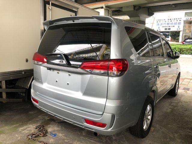 Mitsubishi  Zinger  第10張相片