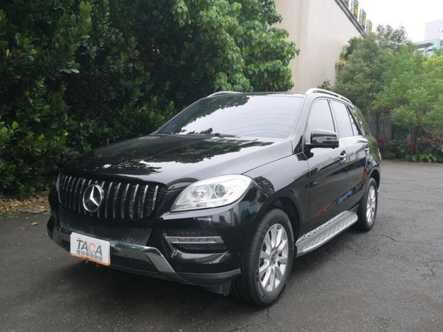 Mercedes-Benz/賓士   ML-CLASS  ML250  第1張相片