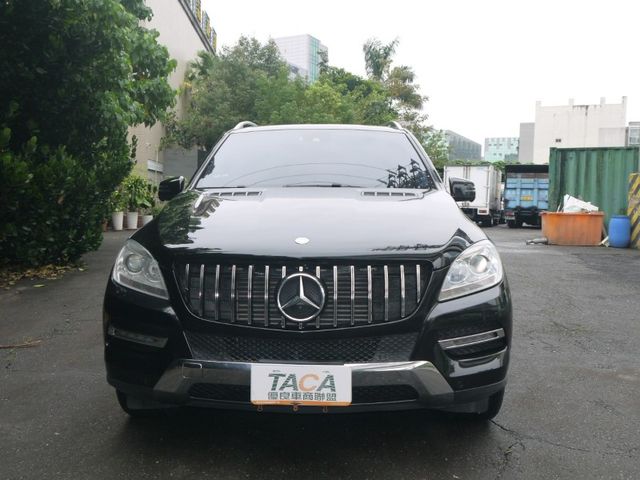 Mercedes-Benz/賓士   ML-CLASS  ML250  第2張相片